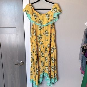 MATILDA JANE NWOT size XXL yellow floral print off shoulder dress